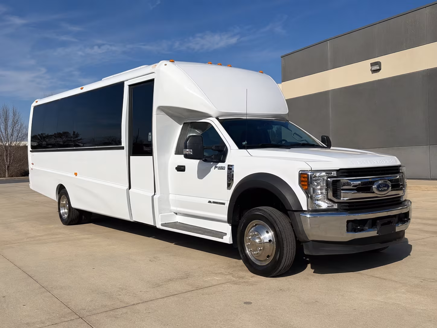 reserve transportation for your next convention or trade show 3