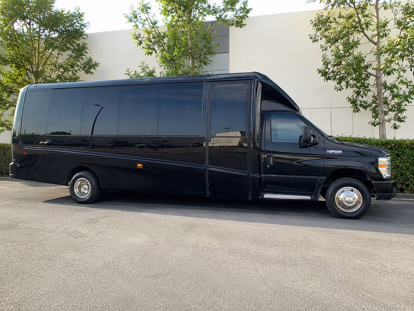 reserve transportation for your next convention or trade show 5