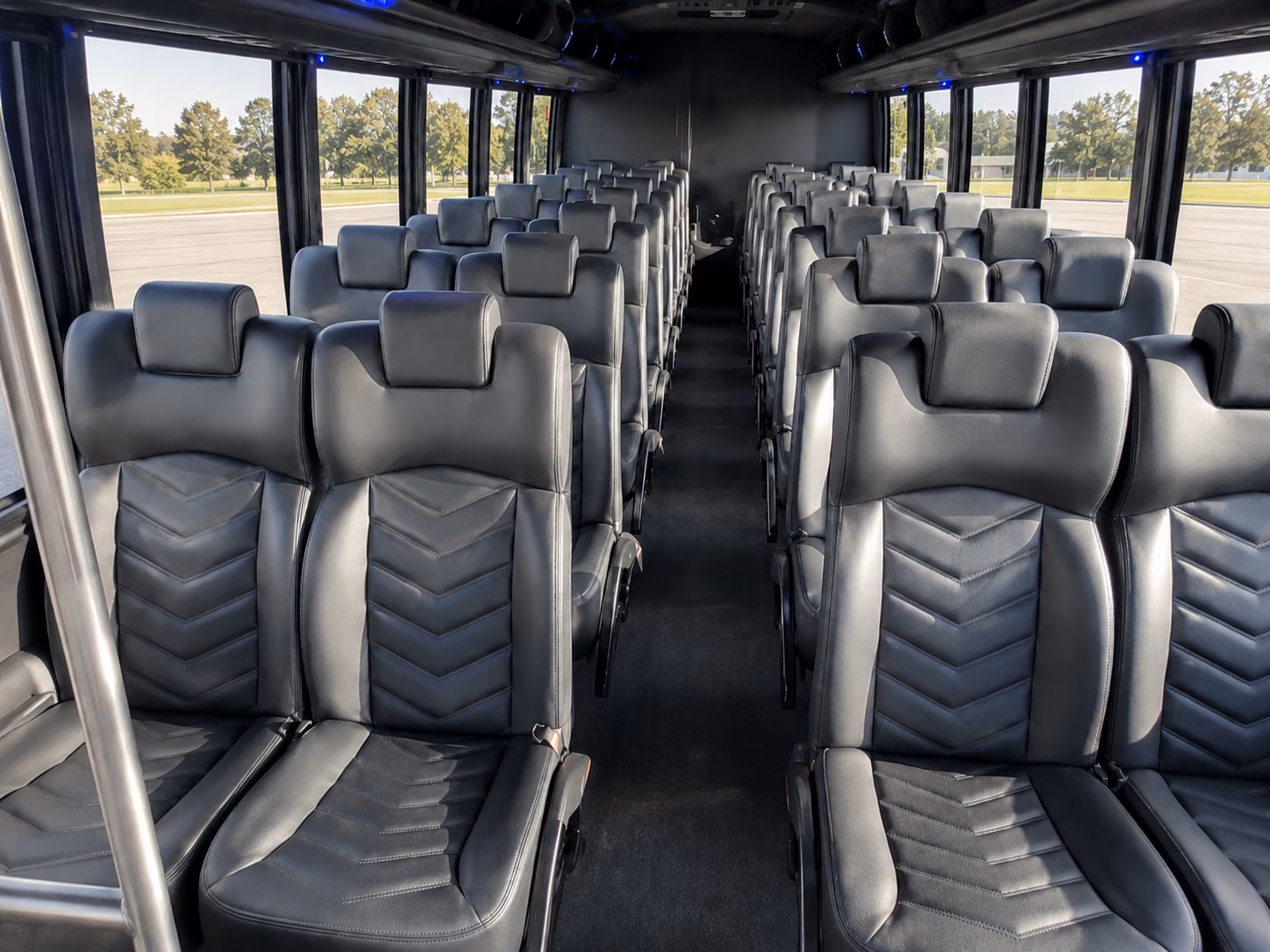 santa clarita 20 passenger minibus interior