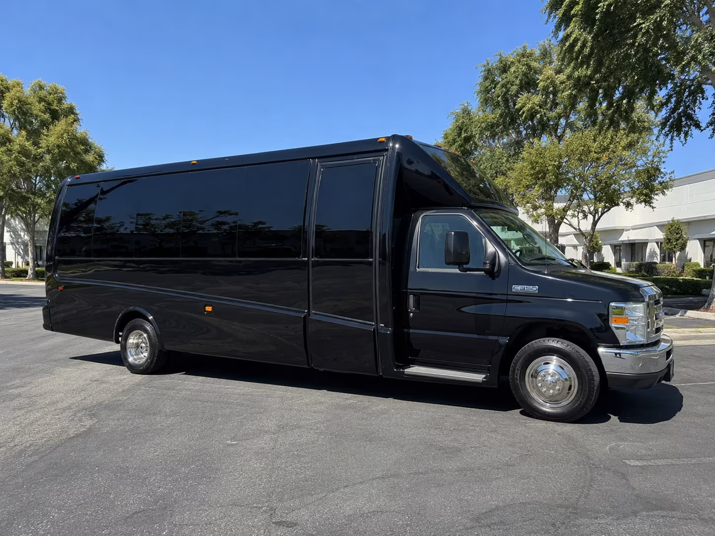 santa clarita birthday party bus rental