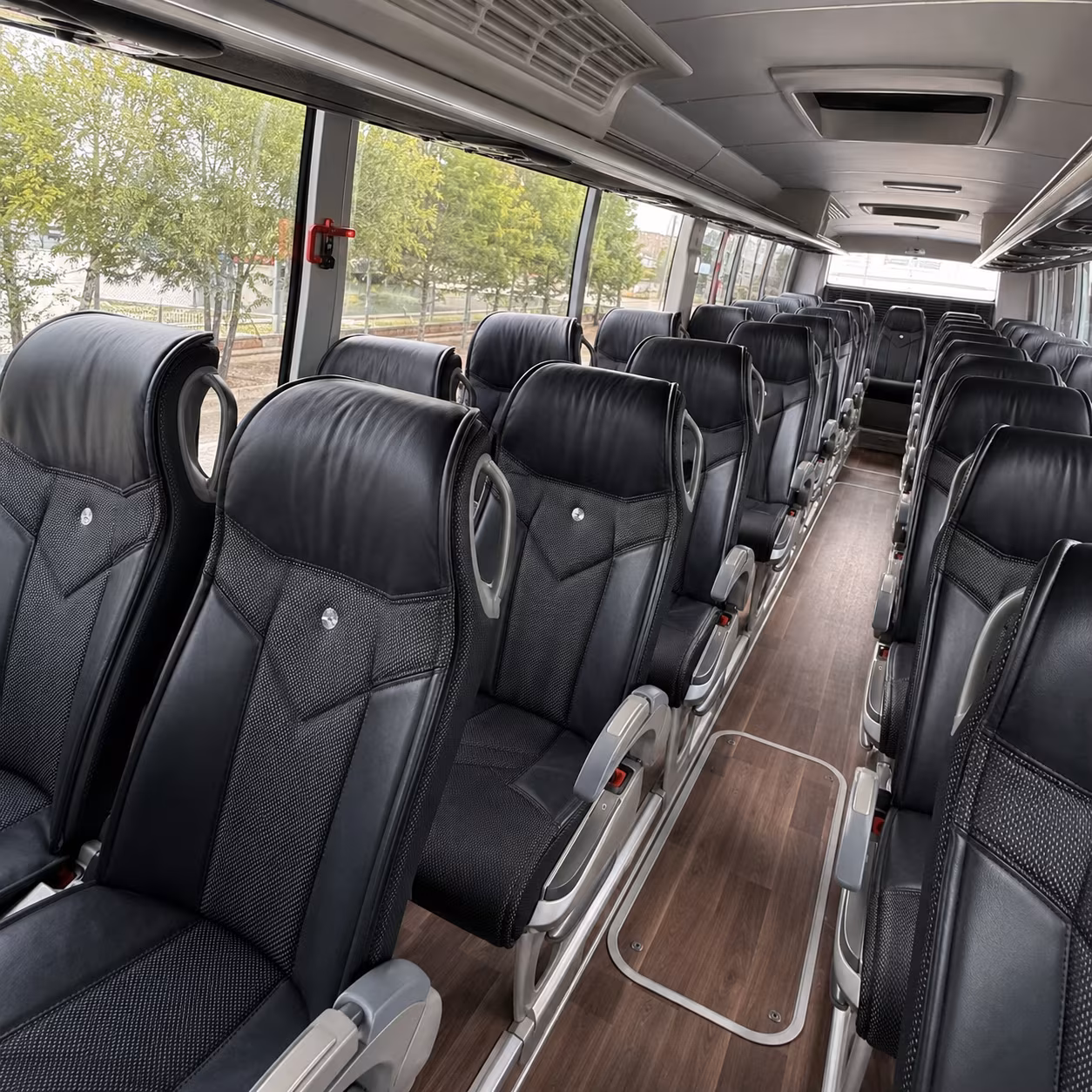 santa clarita corporate charter bus rental