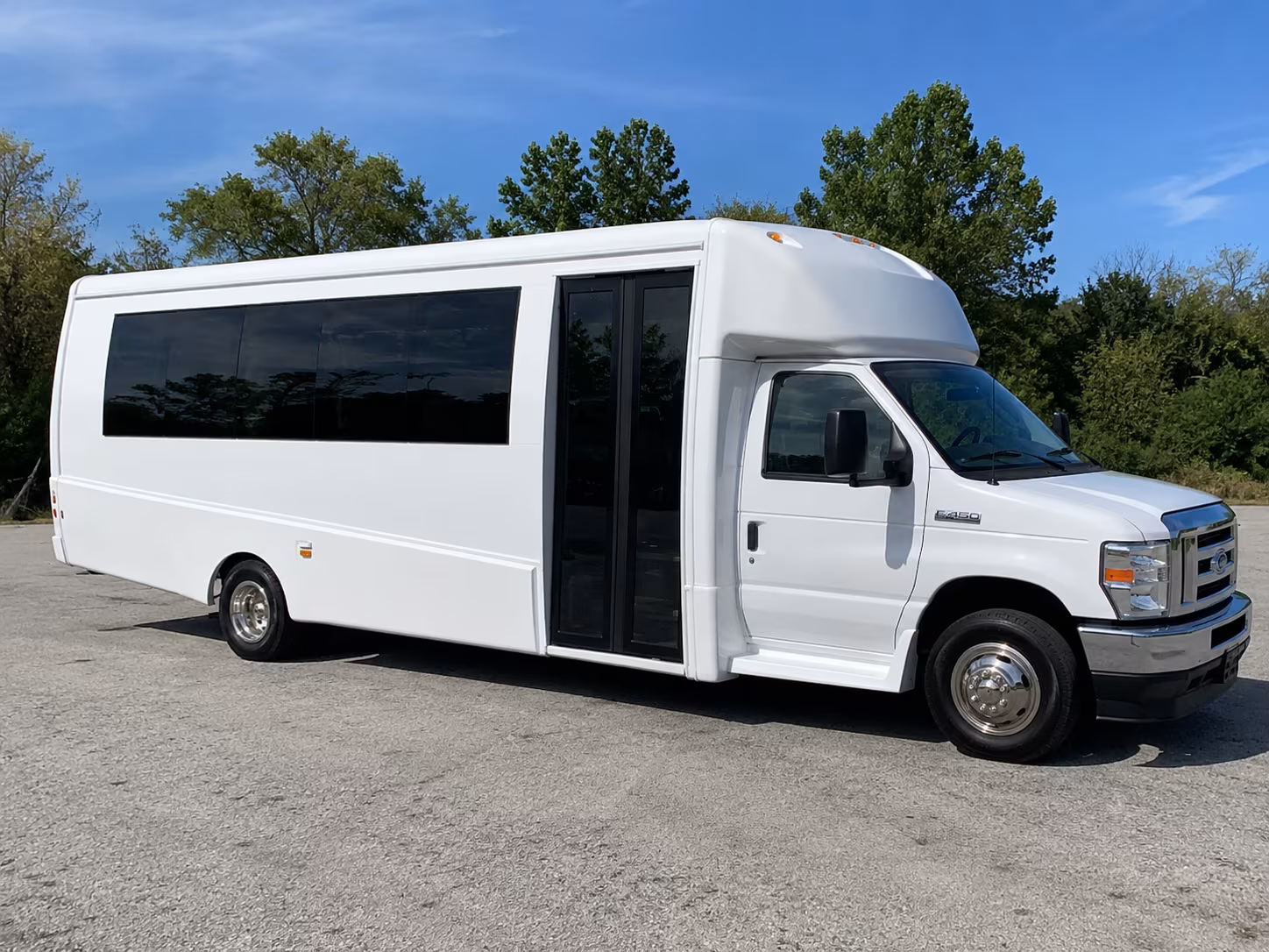 santa clarita corporate party bus rental