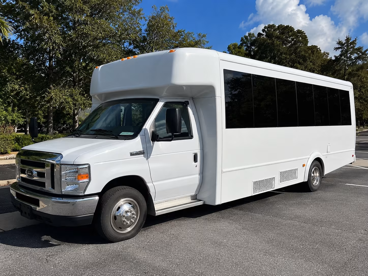 santa clarita sporting event party bus rental