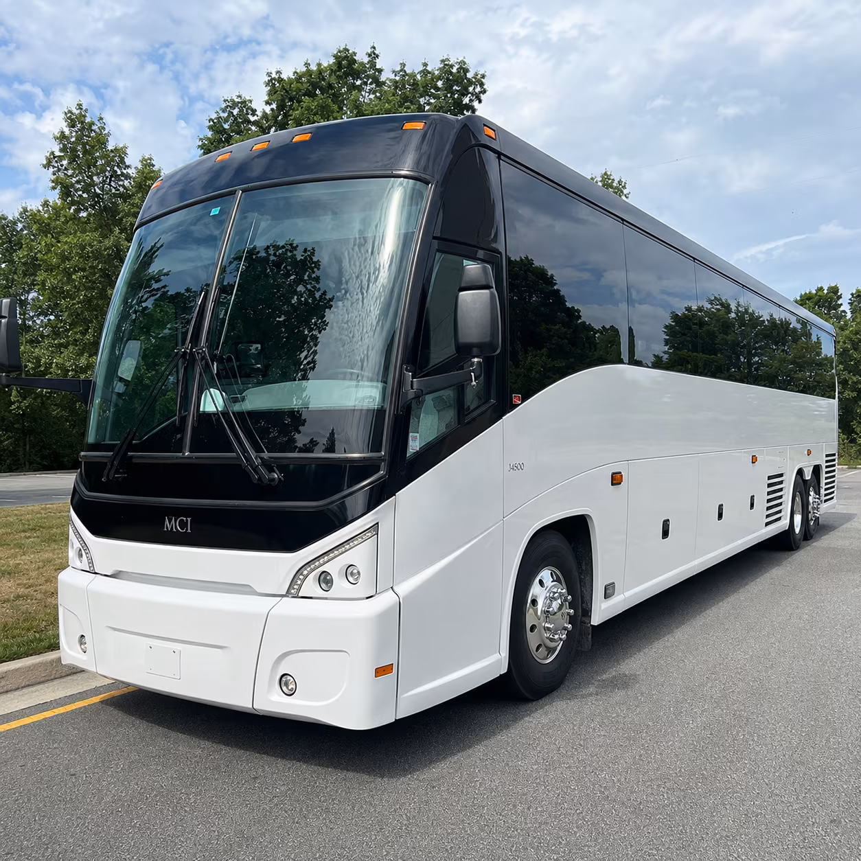 van nuys airport bus rentals for corporate and charter flights